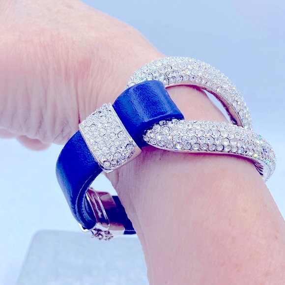 Joan Boyce Edgy Diva Pave Crystal Blue Leather Band Sparkling Bracelet Stunning - Picture 3 of 9